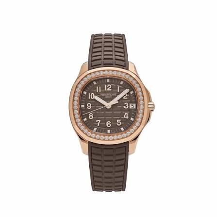 Patek Philippe Aquanaut, Rose Gold, Luce Ref: 5268/200R-010